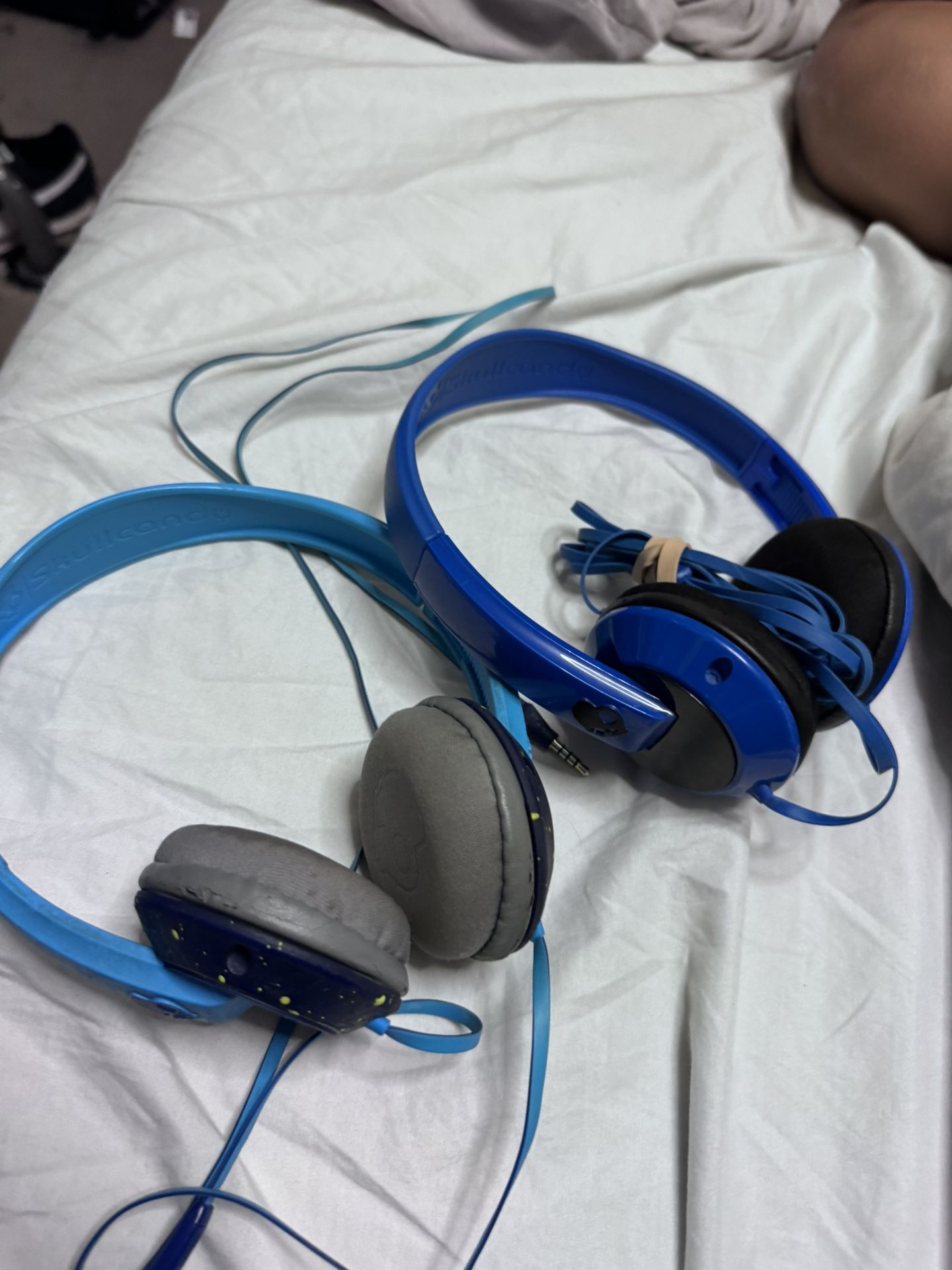 Headphones Skullcandy Pair