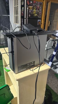 Lenovo desktop computer