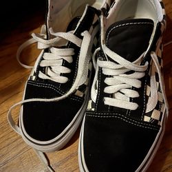 VANS Men’s SIZE 7 Shoes