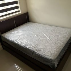 NEW MATTRESS FULL SIZE WITH BOX SPRING 
