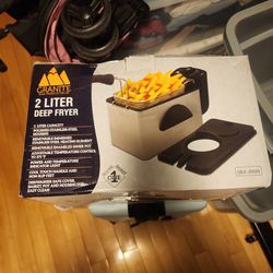 MasterBuilt XL Electric Fryer for Sale in Houston, TX - OfferUp