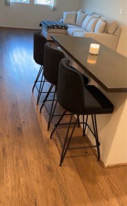 Set of 3 barstools