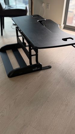 Portably standing desk (open to offers)