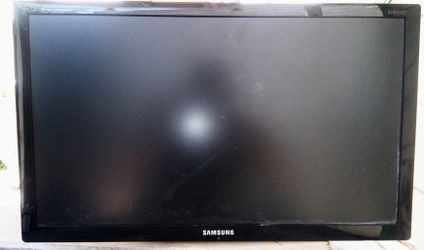 Samsung Monitor ( but I use it at as a TV because it has HDMI)