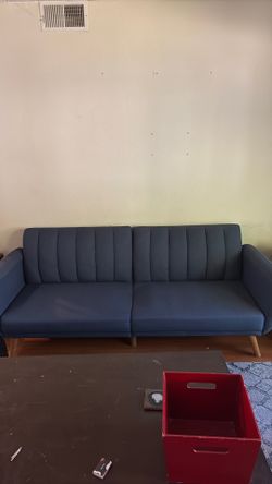 Free sofa & couch cover