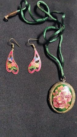 Vintage 1970's Cloisonne Enamel Jewelry Set Pink Rose locket and Butterfly earrings