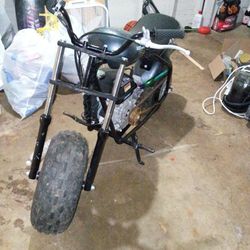 Axis M200(Trades Welcome 