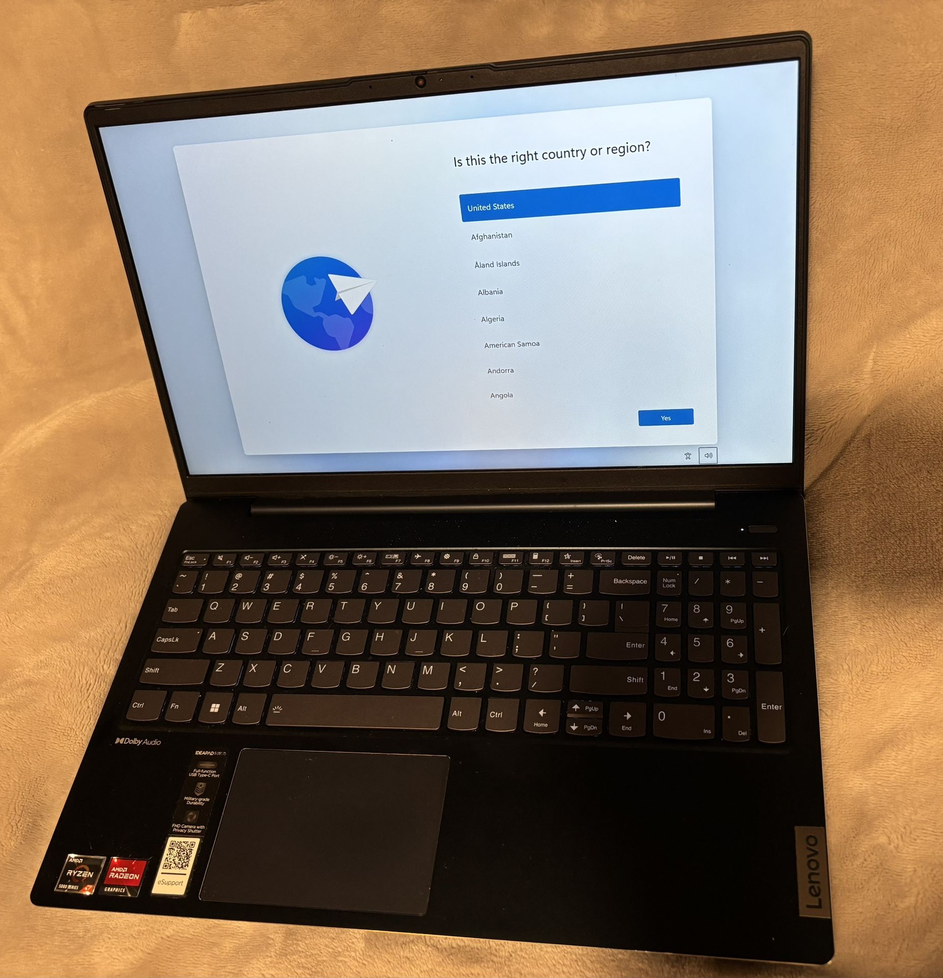 Lenovo Ideapad 5 (15.7 Inch)