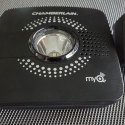 Chamberlain Myq Hub