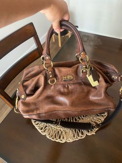 Vintage Coach Madison Large Brown Leather Satchel Rear Zipper Pocket Bag read