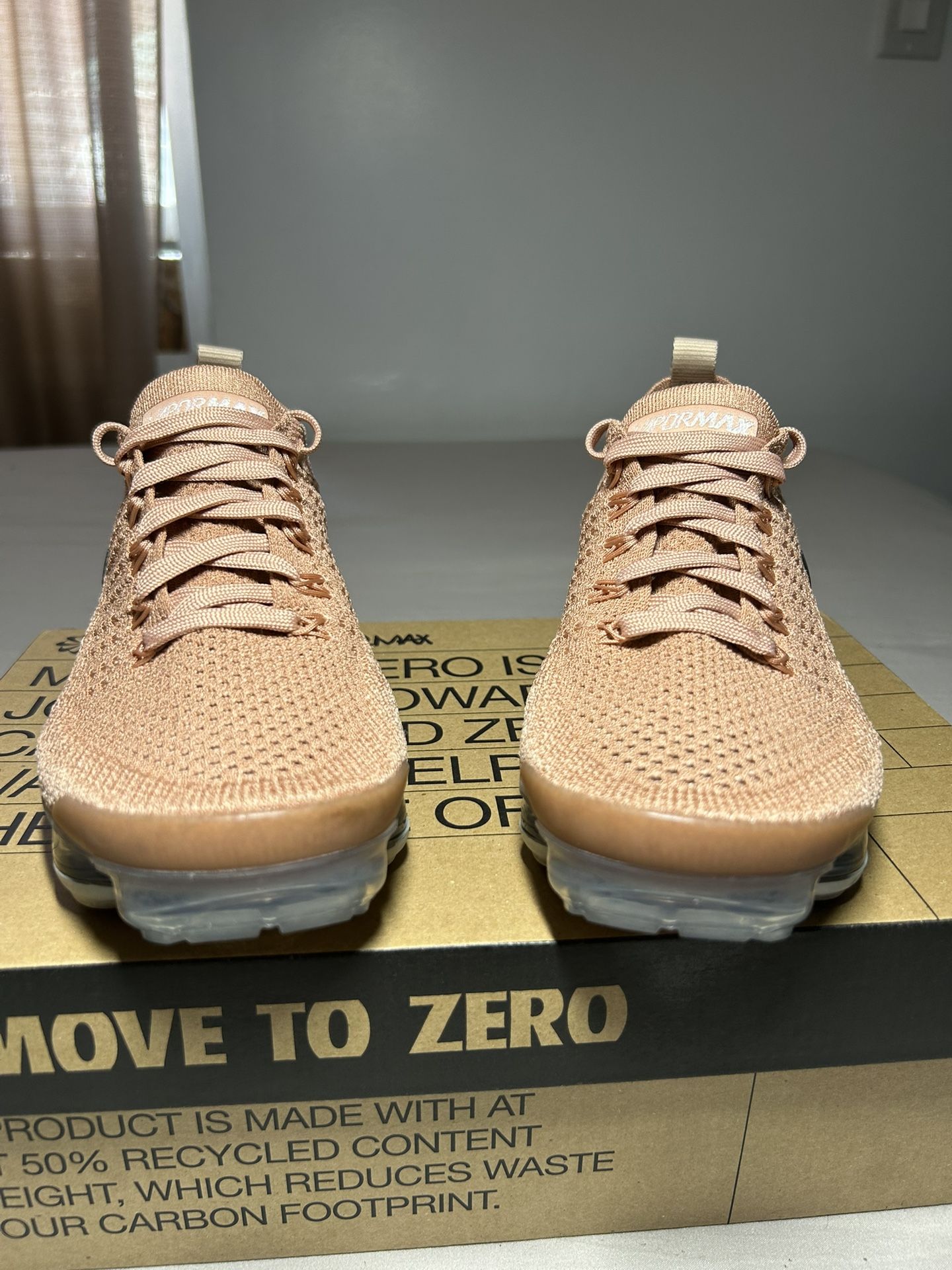 Wmns Nike Air Vapormax Flyknit 2 ‘Rose Gold’ Sz 7