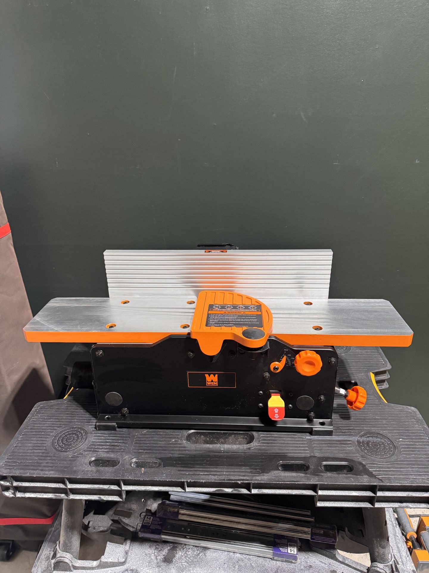 Wen 6” Jointer