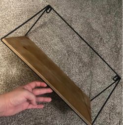 hanging wall decor