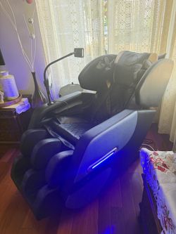 Brand new massage chair