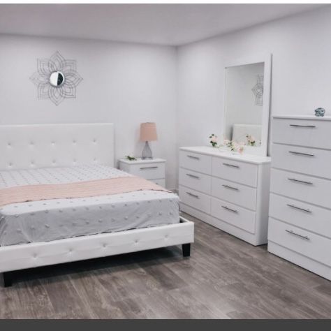 Brand New Queen Size Bedroom Set With Mattress $799.financing  Available No Credit Needed 