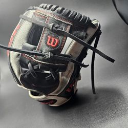 Professional Glove Relacing