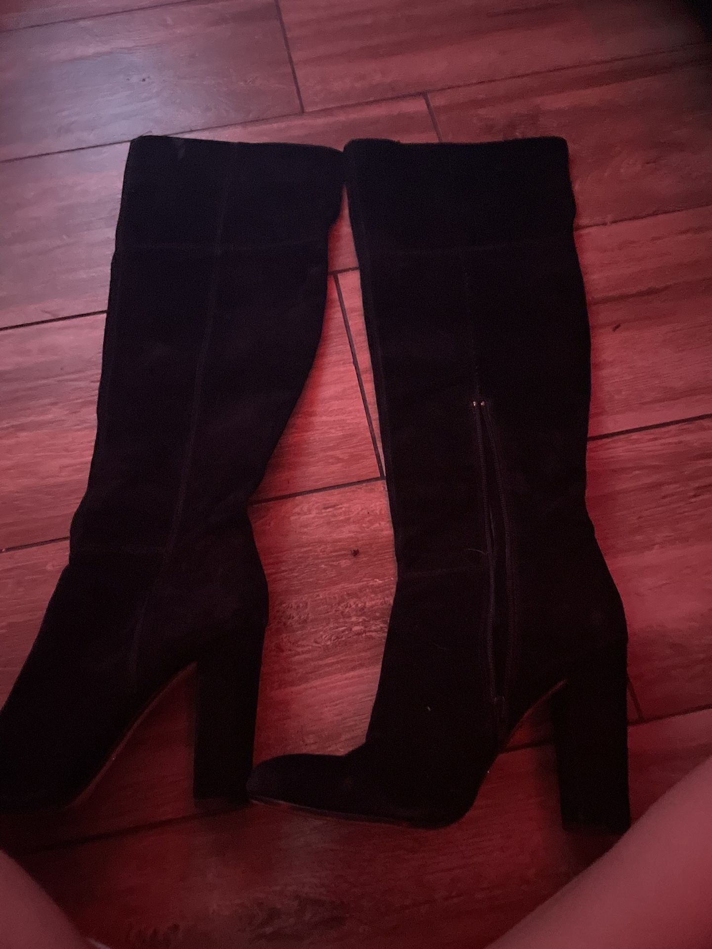 Velvet heeled boots