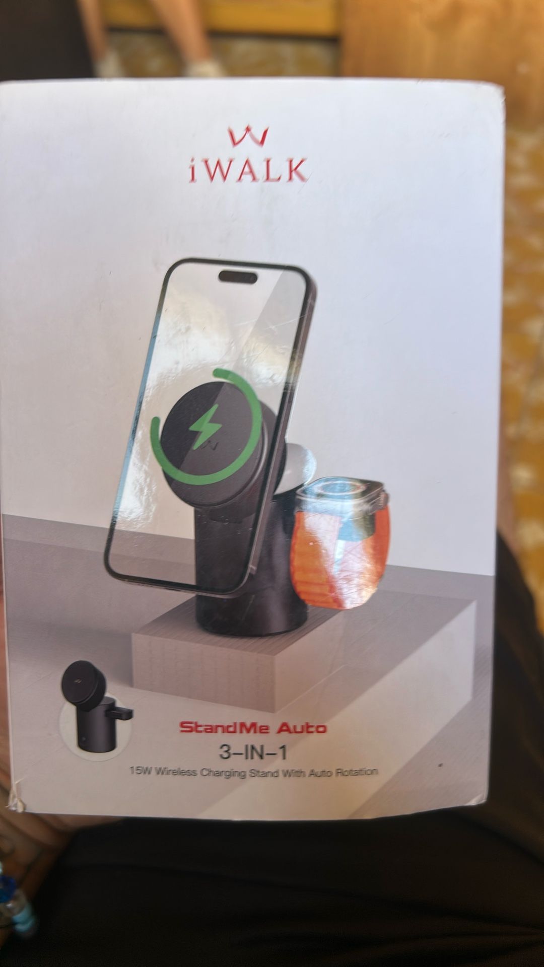 Wireless Charging Stand With Auto Rotation