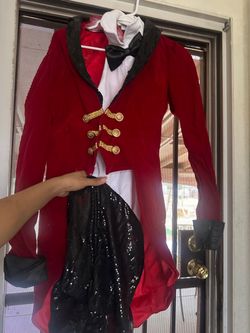 Womens ring master circus Halloween costume. Price firm read description.