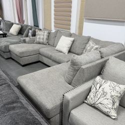 BRAND NEW 👌MEGGINSON STORM LAF SECTIONAL SOFA WİTH CHAİSE 