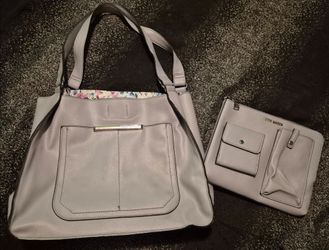Steve Madden blucia tote bag set in the color fog, light gray Hue, with matching. detachable organizer pouch