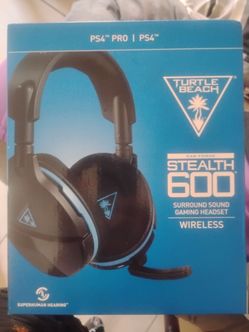 Wireless gaming headset