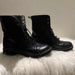 Black Combat Boot With Stars Woman  Size 8 