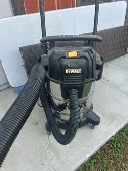 Shop Vac - Dewalt Vacuum