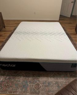 🛏️ QUEEN nectar premier hybrid mattress - like new