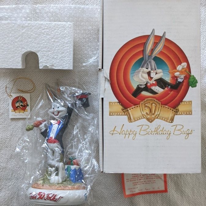 Limited Edition Looney Tunes Bugs Bunny Happy 50th Anniversary Fine Porcelain Statue Figure