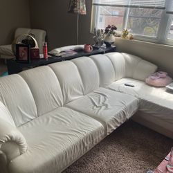 Carsons Mid-century Modern Secrtional