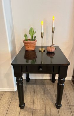 Black Wood End Table with Drawer