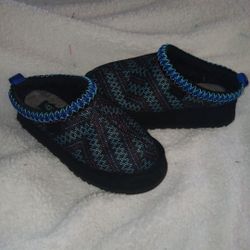 Uggs Tasmans Size 8