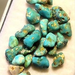 25pcs. Arizona Turquoise Genuine Stones Rough Untreated Unpolished Crystal 