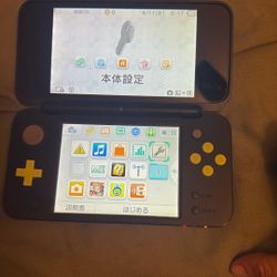 Nintendo 2DS XL