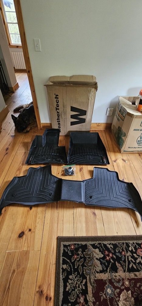 Mint Weathertech Mats 2019-2023 BMW X5