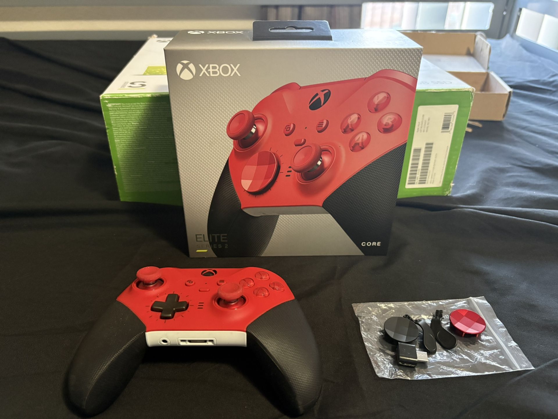 XBOX Elite Series 2 Core Controller CIB