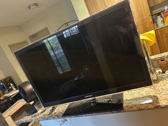 Samsung 40 inch TV
