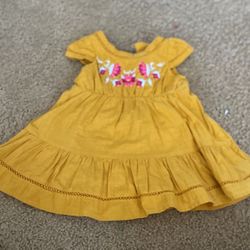 Beautiful Yellow Dress 