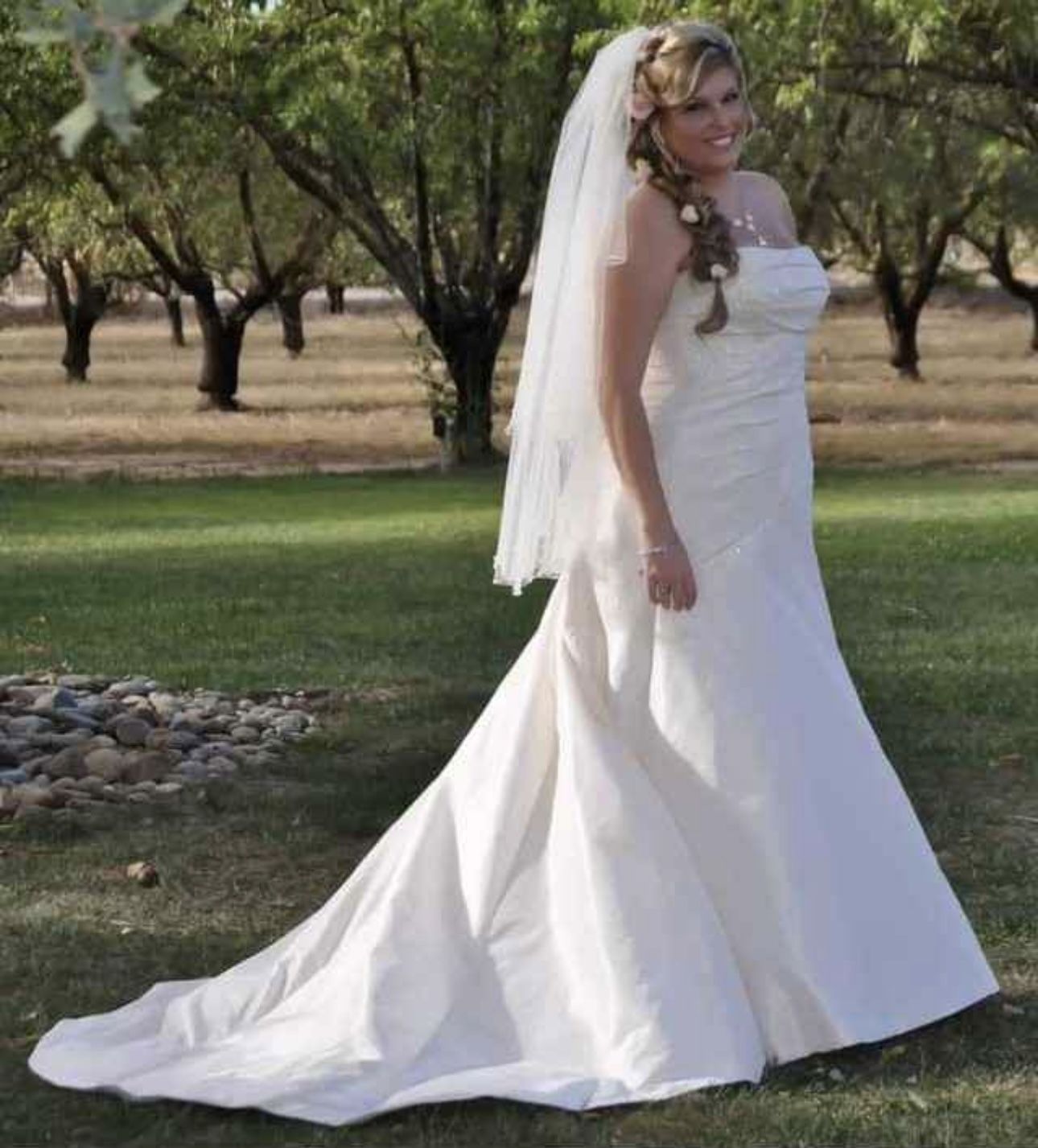 Wedding Dress Sz 12 With Veil Local Pickup CASH ONLY