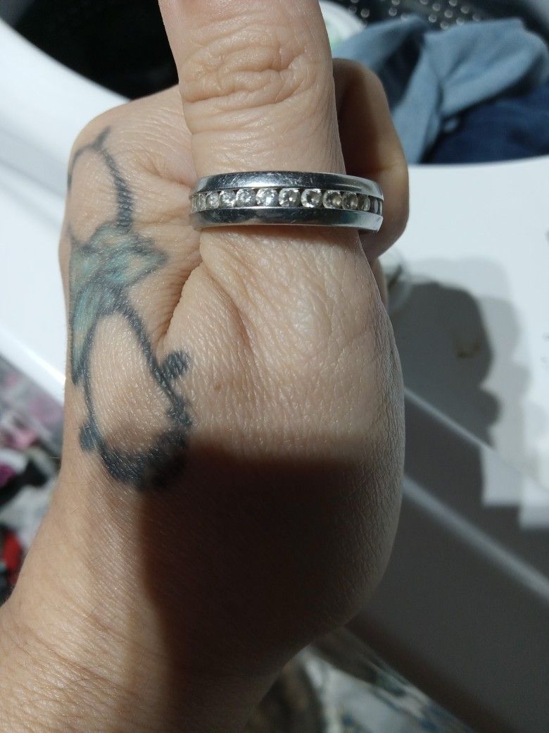 Man Wedding Band