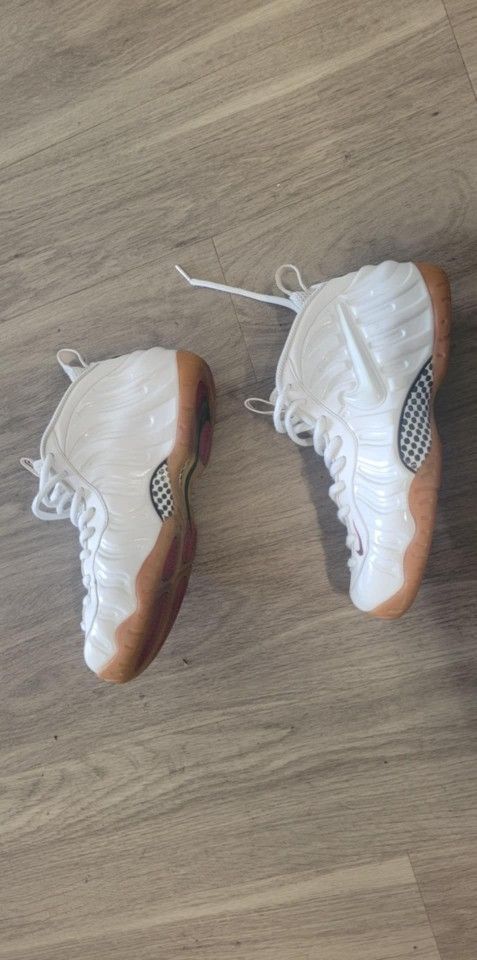 White Gucci Foamposites Size 10