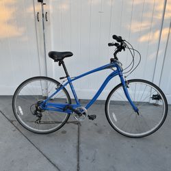Schwinn Voyageur 7 Speed 700cc Hybrid Road Bike 