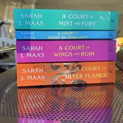 Book set of ACOTAR-A Court of Thorns & Roses