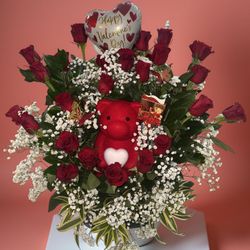 Stunning Valentine's Day Floral Arrangements - Perfect for Your Loved Ones!