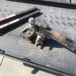 Weigh Distribution Hitch By Equalizer