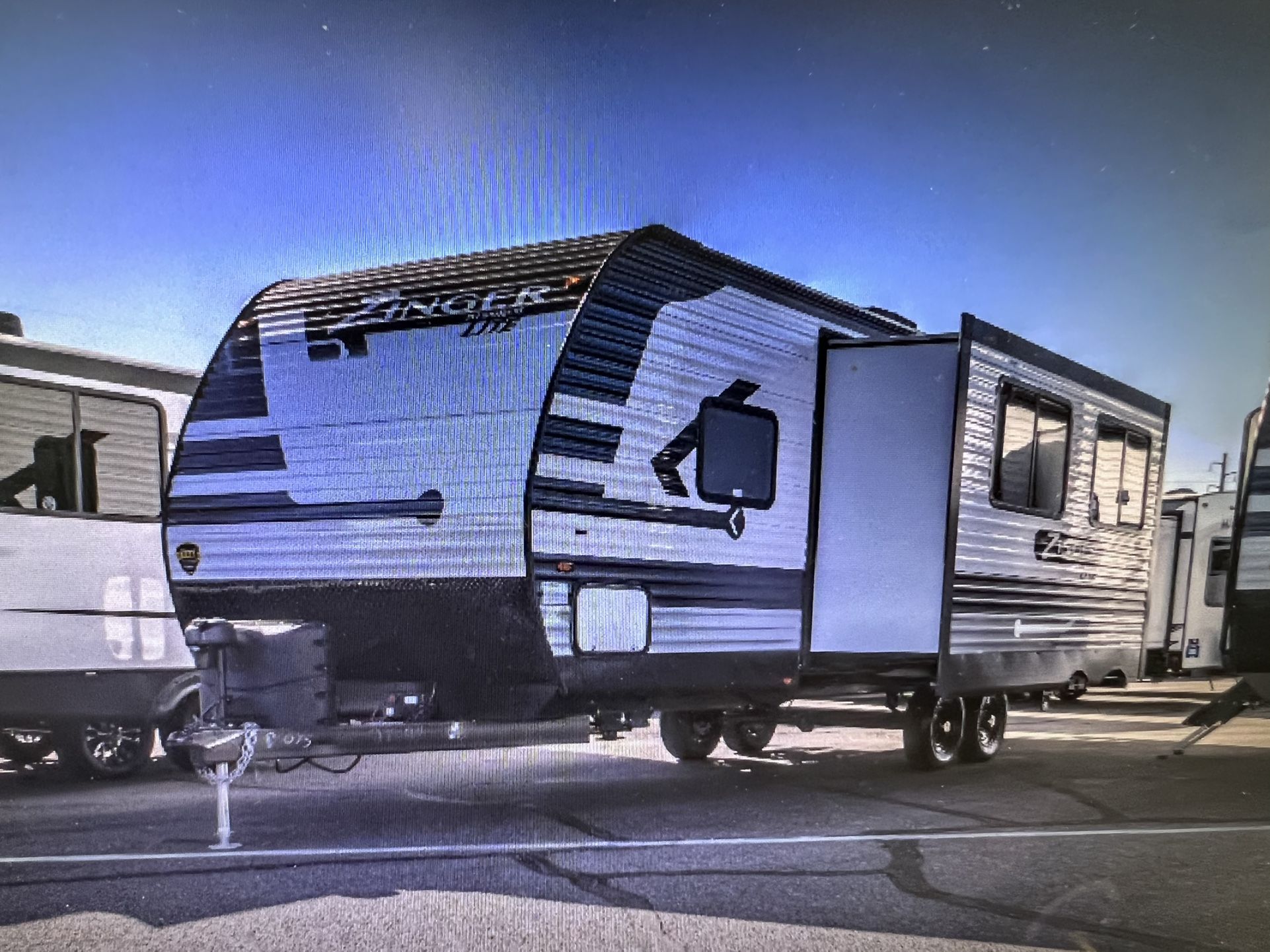 2022 ZINGER 28ft(280BH) Bunkhouse
