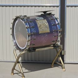 Tambora 24 × 24 Con Platillo Y Contratiempos Cabrillas