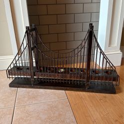 Metal Bridge Candle Holder 