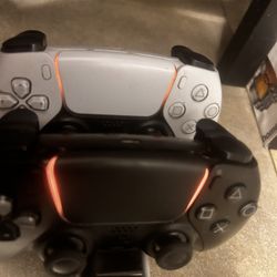 PlayStation 5 White & black controllers with Sony rechargeable Set Up.